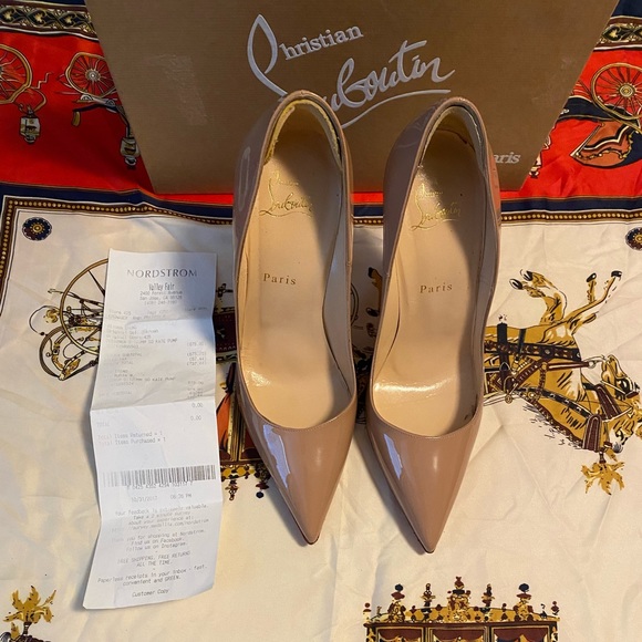 Christian Louboutin- So Kate - Picture 5 of 6